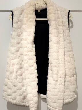 Lucy Cream Sherpa Draped Open-Front Vest with Black Lining